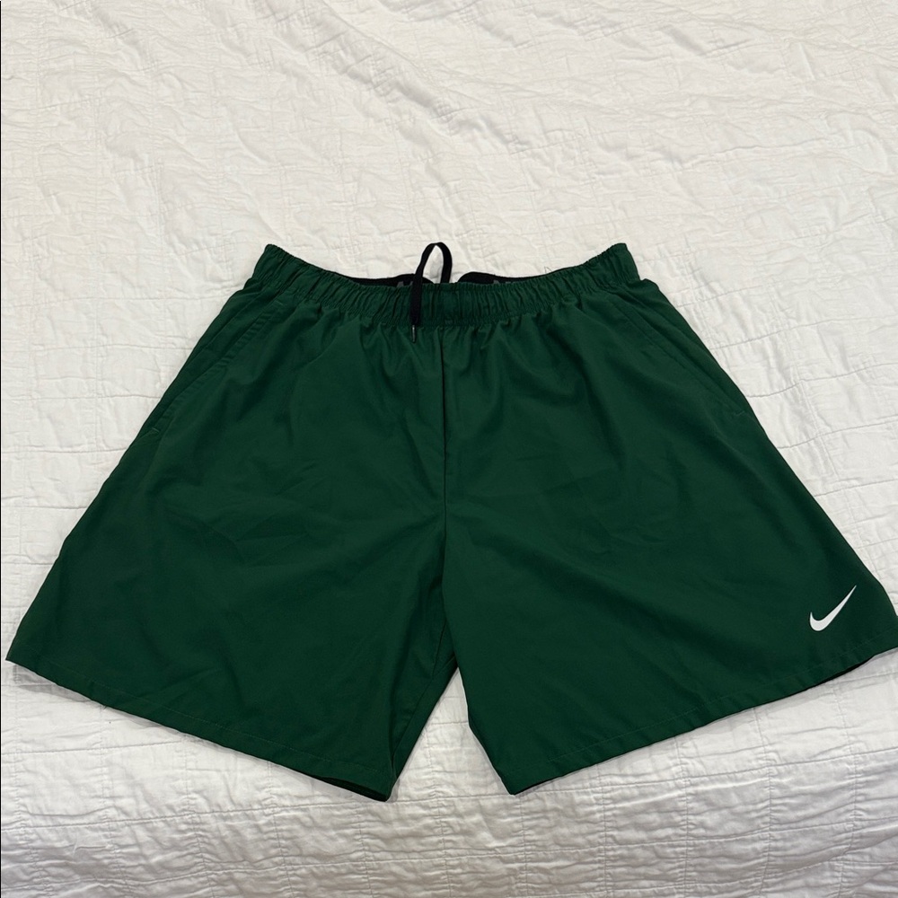 Nike Men's Green Dri Fit Athletic Shorts